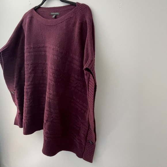 Banana Republic poncho - Picture 2 of 8